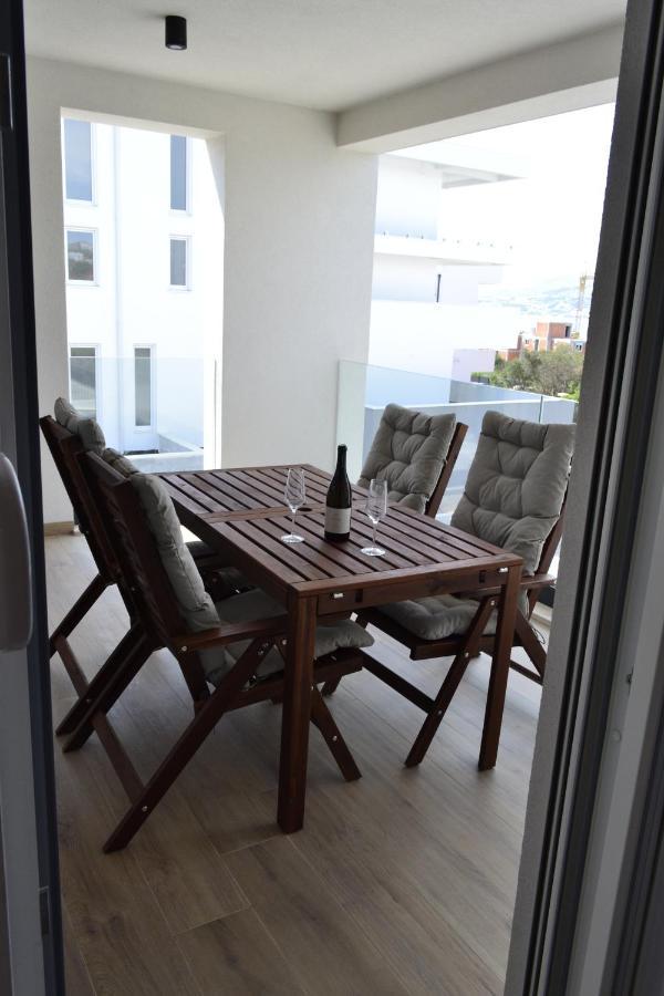 Villa Apartment Joel Trogir Exterior foto